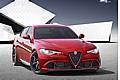 Alfa Romeo Giulia Quadrifoglio mit Sechszylinder-Turbotriebwerk, das von Ferrari für Alfa Romeo entwickelt wurde, 375 kW (510 PS) leistet und eine Beschleunigung von null auf Tempo 100 in 3,9 Sekunden ermöglicht. 